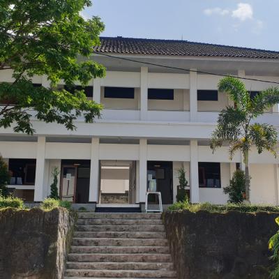 Gedung B Pelayanan
